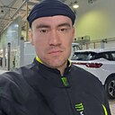 Знакомства: Роман, 31 год, Екатеринбург