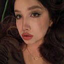 Знакомства: Виолета, 23 года, Казань