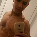 Знакомства: Dovik, 33 года, Ставрополь