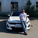 Знакомства: Vlad, 24 года, Россошь
