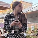 Знакомства: Полина, 23 года, Владимир