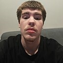 Знакомства: Дмитрий, 18 лет, Екатеринбург