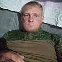 Знакомства: Александр, 32 года, Мариуполь