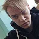 Знакомства: Виктор, 19 лет, Находка