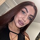 Знакомства: Юля, 25 лет, Санкт-Петербург