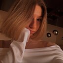 Знакомства: Настя, 18 лет, Москва