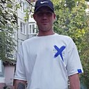Знакомства: Максим, 32 года, Волгодонск