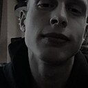Знакомства: Valentin, 22 года, Благовещенск