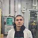 Знакомства: Максим, 21 год, Фрязино