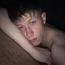 Знакомства: Данил, 24 года, Донецк