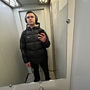 Знакомства: Максим, 18 лет, Москва