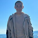 Знакомства: Геннадий, 18 лет, Уссурийск