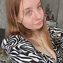 Знакомства: Ксения, 22 года, Барнаул