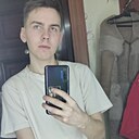 Знакомства: Рома, 23 года, Томск