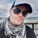 Знакомства: Антон, 37 лет, Калининград