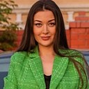Знакомства: Валерия, 35 лет, Тюмень