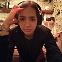 Знакомства: Kiki, 21 год, Москва