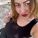 Знакомства: Карина, 37 лет, Запорожье