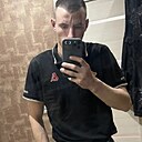 Знакомства: Анатолий, 22 года, Кормиловка