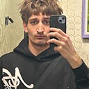 Знакомства: Ромка, 19 лет, Минск