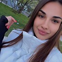 Знакомства: Юлия, 24 года, Владивосток