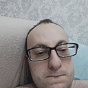 Знакомства: Виталий, 23 года, Томск
