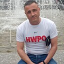 Знакомства: Максим, 41 год, Луганск
