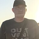 Знакомства: Евгений, 44 года, Уренгой