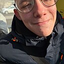 Знакомства: Егор, 18 лет, Саратов