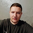 Знакомства: Станислав, 22 года, Снежное
