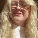 Знакомства: Анна, 22 года, Санкт-Петербург