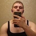 Знакомства: Кирилл, 35 лет, Самара