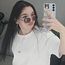 Знакомства: Елизавета, 19 лет, Уяр