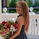 Знакомства: Маришка, 25 лет, Солигорск