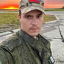 Знакомства: Владислав, 29 лет, Холмск