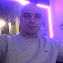 Знакомства: Max, 32 года, Штутгарт