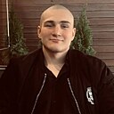 Знакомства: Максим, 24 года, Москва