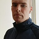 Знакомства: Павел, 32 года, Ульяновск