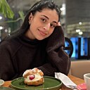 Знакомства: Эля, 28 лет, Санкт-Петербург