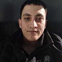 Знакомства: Oybek, 25 лет, Вохтога