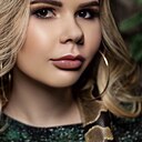Знакомства: Юлия, 32 года, Москва