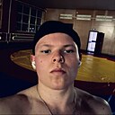 Знакомства: Евгений, 21 год, Щёлково