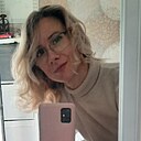 Знакомства: Анастасия, 45 лет, Челябинск