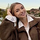Знакомства: Вероника, 26 лет, Екатеринбург