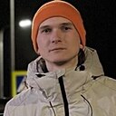 Знакомства: Максим, 22 года, Иваново