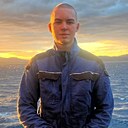 Знакомства: Maxim, 22 года, Калининград