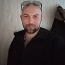 Знакомства: Олег, 34 года, Кривой Рог