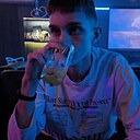 Знакомства: Антон, 19 лет, Солигорск