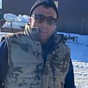 Знакомства: Иван, 35 лет, Магадан
