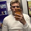 Знакомства: Денис, 25 лет, Новокузнецк